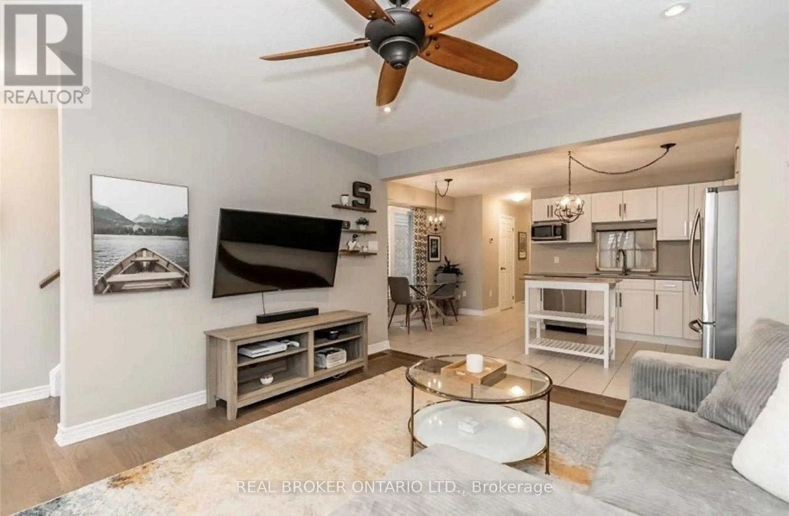 31 Winterton Court, Orangeville, Ontario  L9W 5H8 - Photo 3 - W13766866