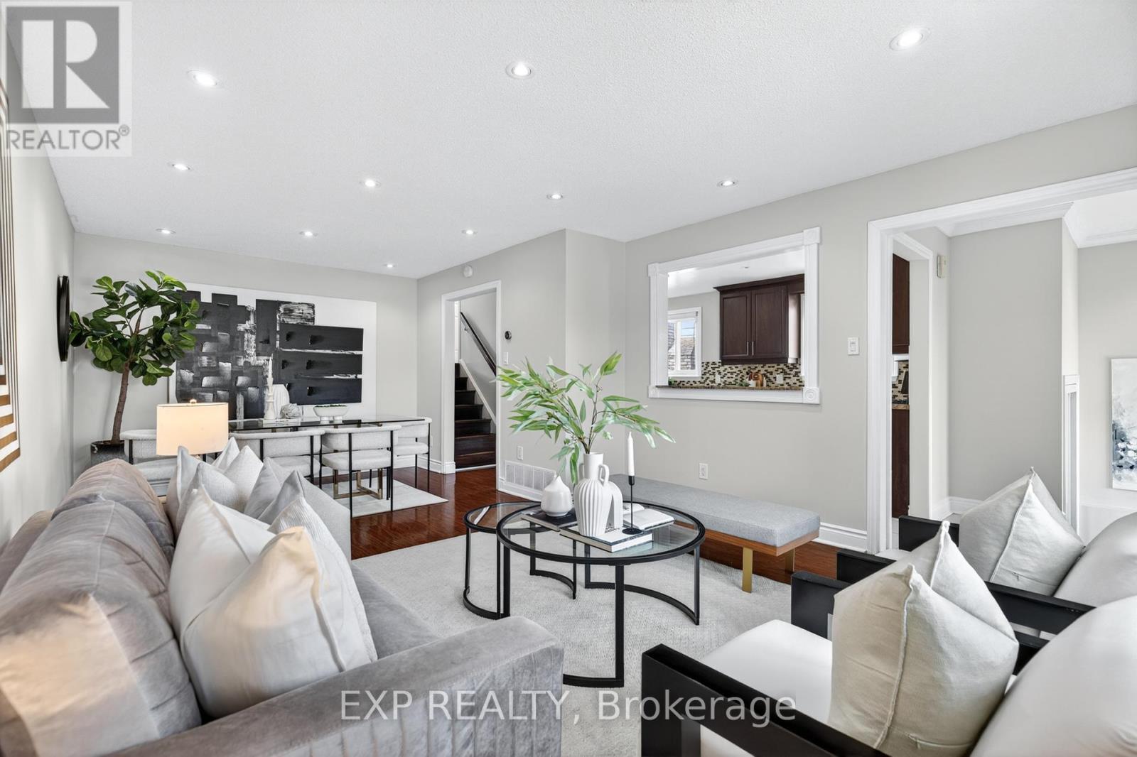 88 English Street, Brampton, Ontario  L6X 2P6 - Photo 5 - W13766974