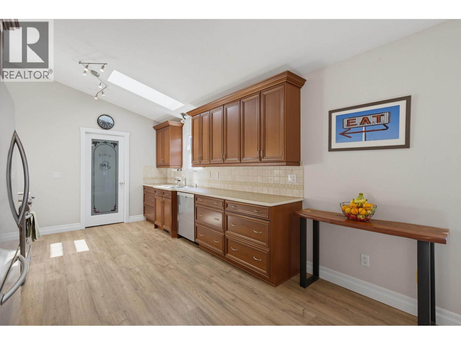 16 2865 Glen Drive, Coquitlam, British Columbia  V3B 6W1 - Photo 12 - R3162156
