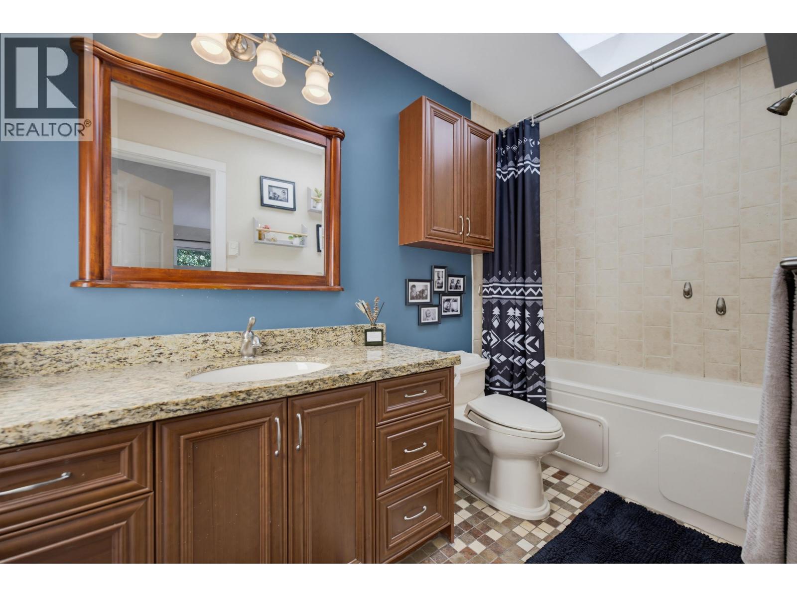 16 2865 Glen Drive, Coquitlam, British Columbia  V3B 6W1 - Photo 30 - R3162156