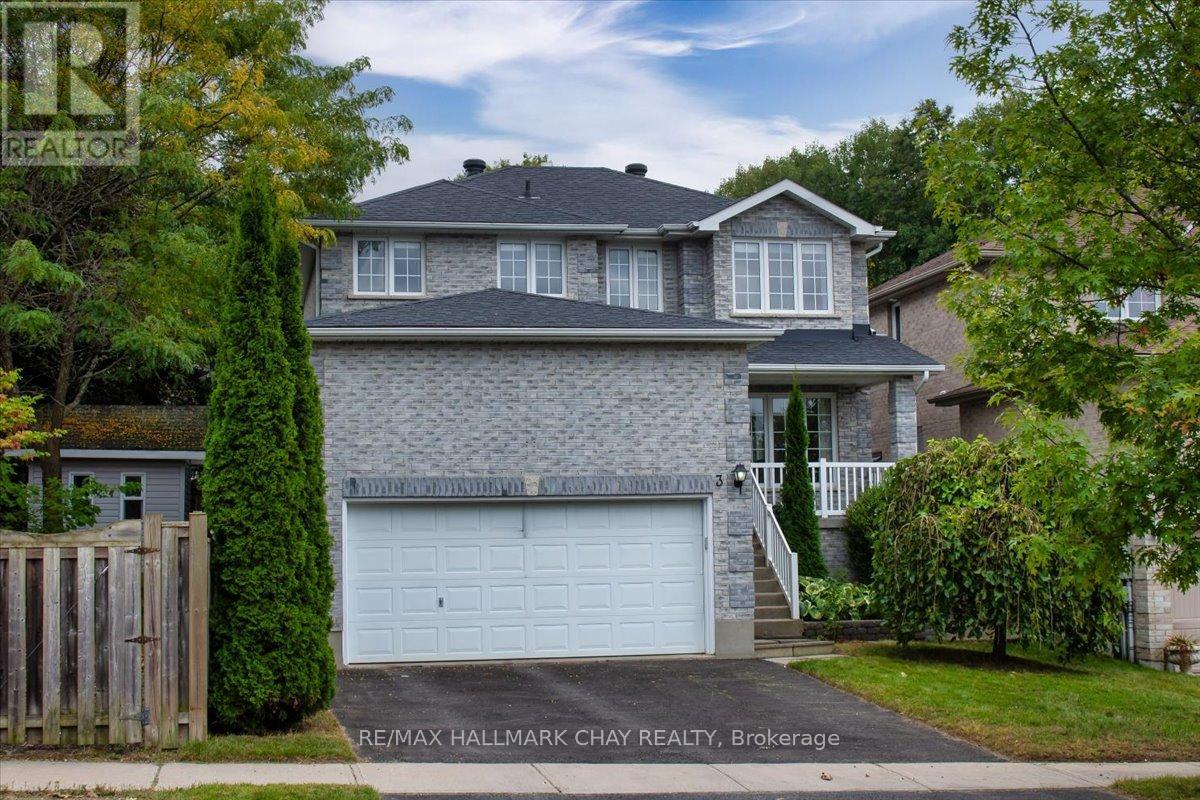 3 BELL STREET, Barrie, Ontario