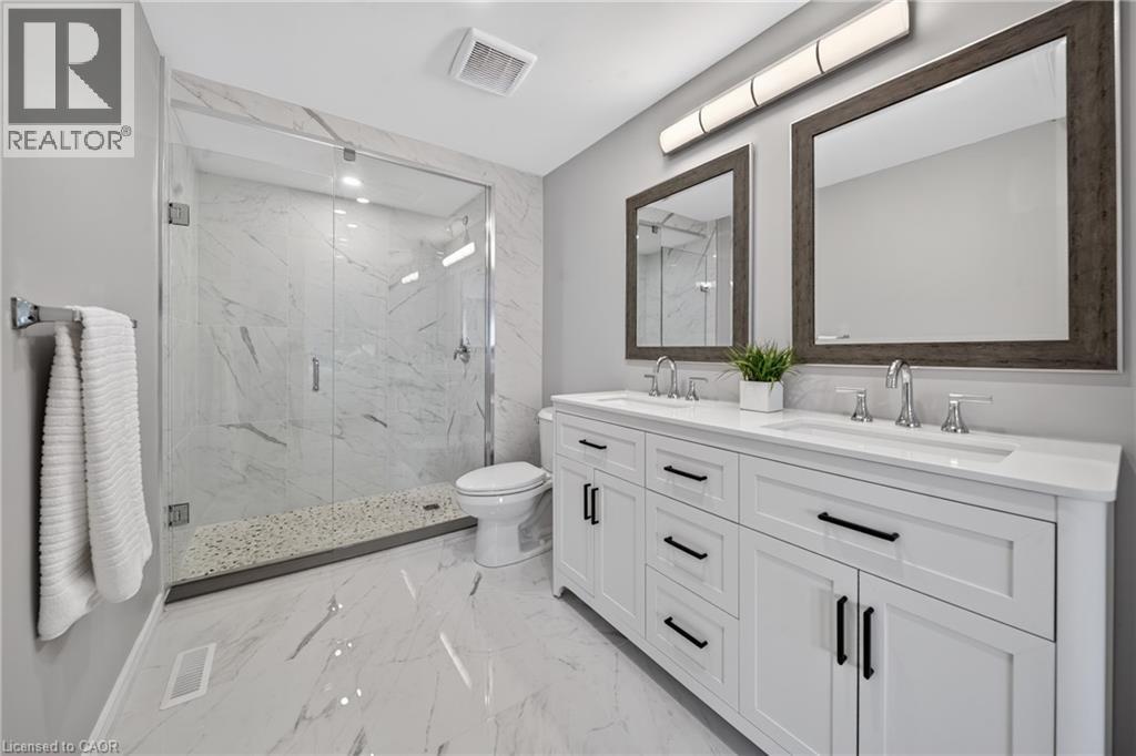 4353 Sawmill Valley Drive, Mississauga, Ontario  L5L 3L3 - Photo 34 - 40861031