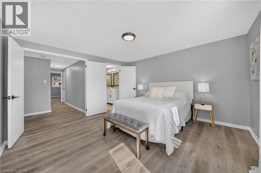 4353 Sawmill Valley Drive, Mississauga, Ontario  L5L 3L3 - Photo 31 - 40861031