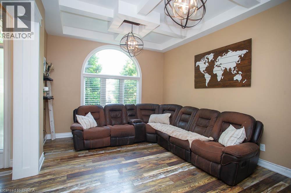 7 Cooper Court, Brantford, Ontario  N3T 6G7 - Photo 14 - 40862060
