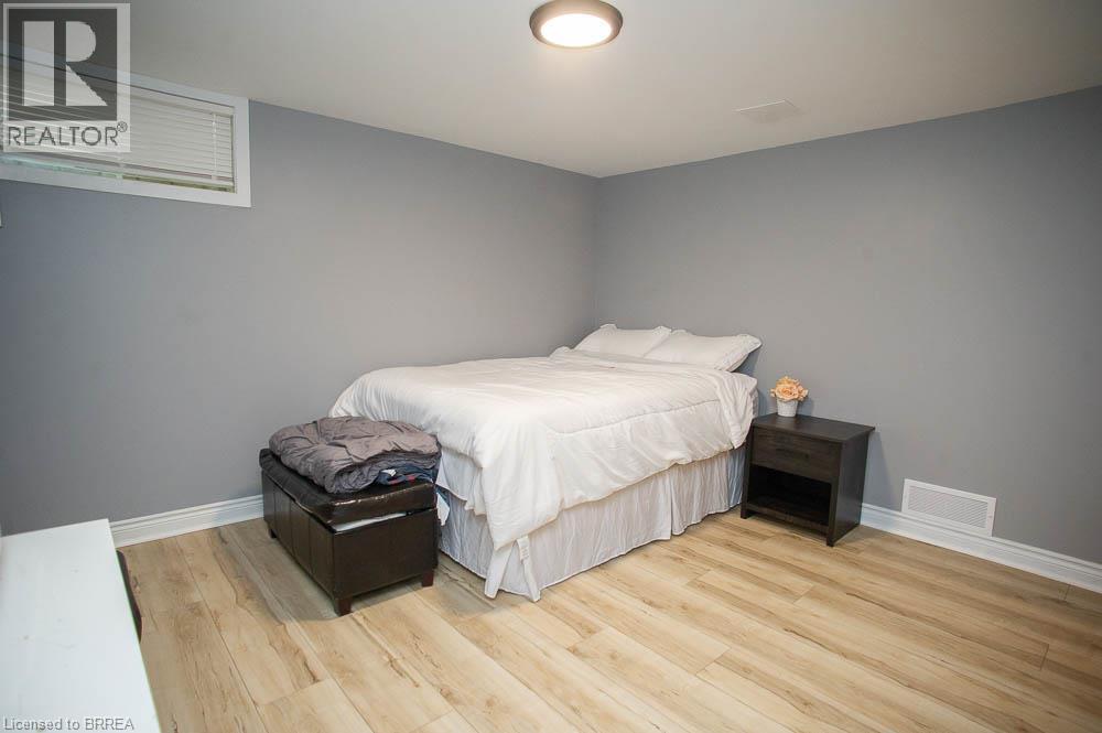 7 Cooper Court, Brantford, Ontario  N3T 6G7 - Photo 33 - 40862060