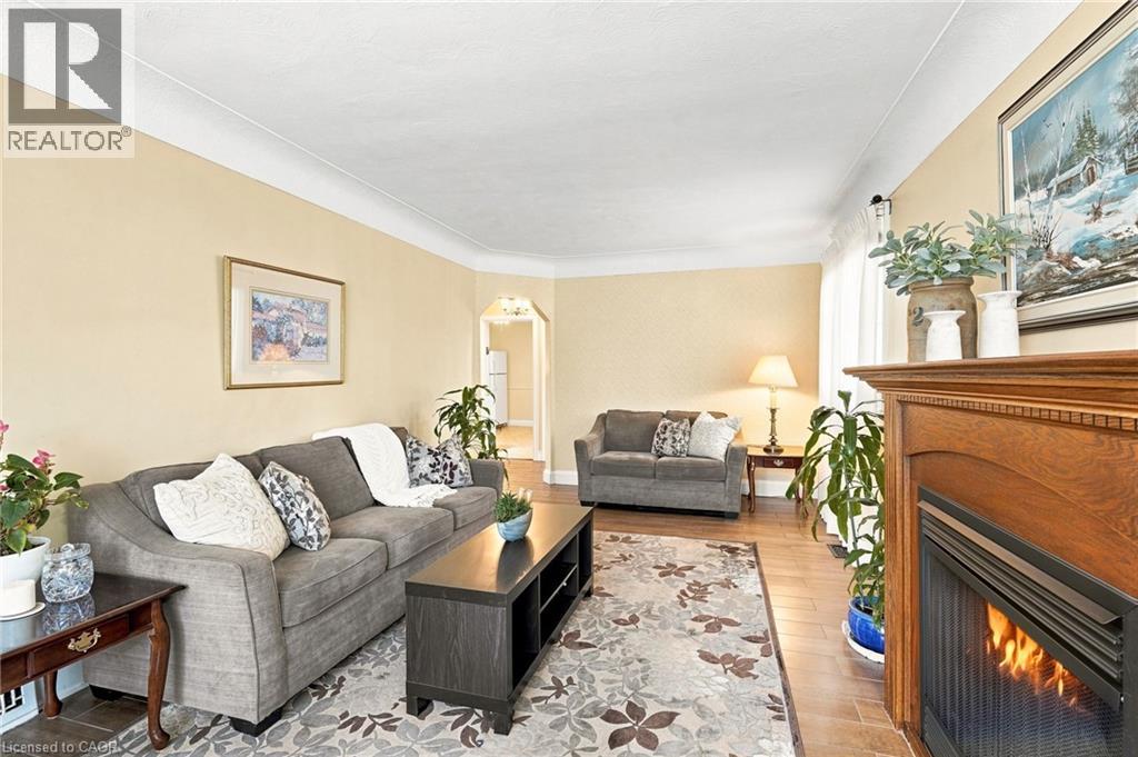 38 Garside Avenue S, Aberfeldy, Ontario  L8K 2V6 - Photo 7 - 40861989