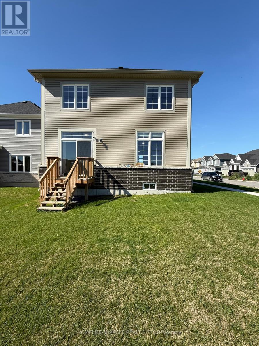 128 Oakmont Drive, Loyalist, Ontario  K0H 1G0 - Photo 3 - X13766860