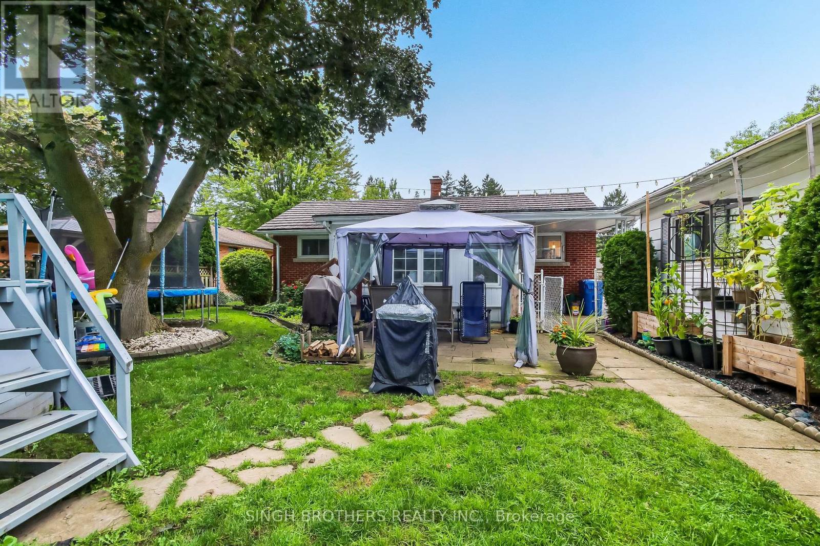 316 Willowgrove Crescent, Woodstock, Ontario  N4S 7N4 - Photo 6 - X13766908