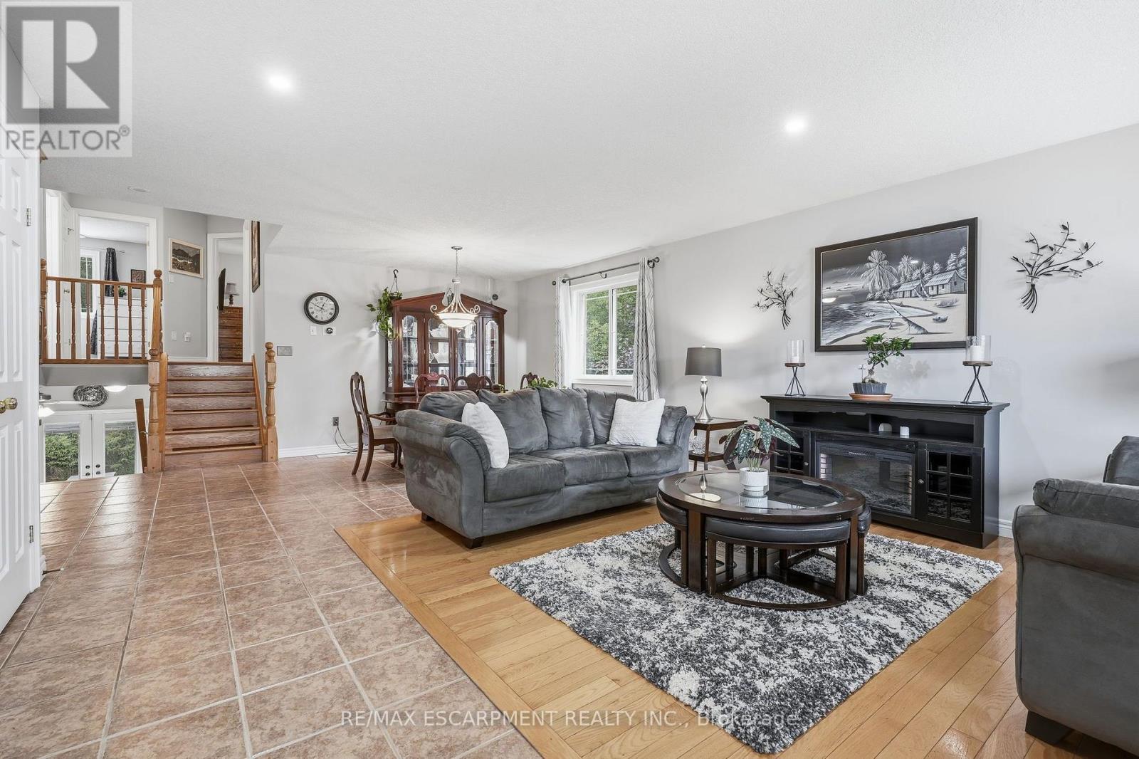 125 Langlaw Drive, Cambridge, Ontario  N1P 1H9 - Photo 5 - X13766912