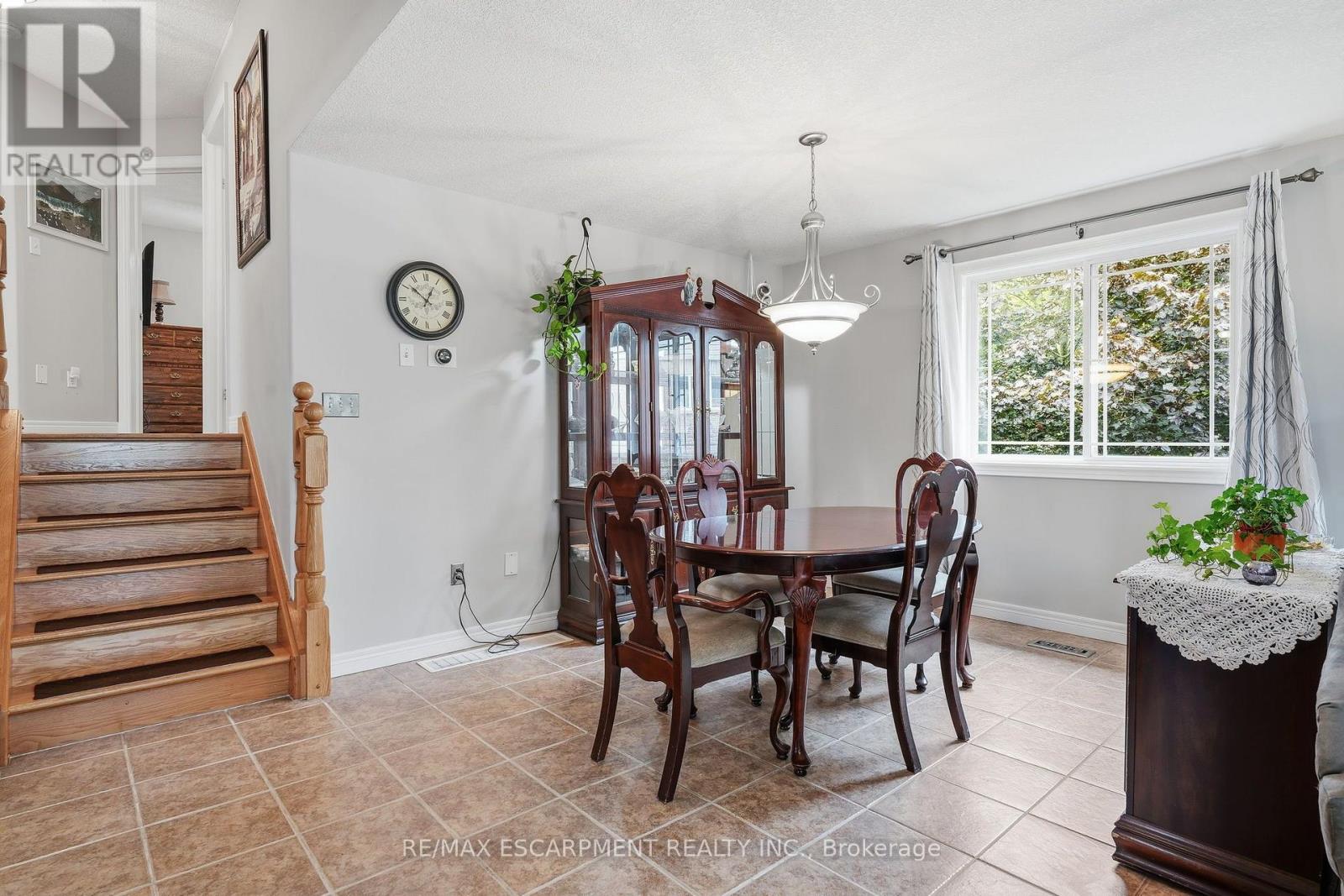 125 Langlaw Drive, Cambridge, Ontario  N1P 1H9 - Photo 8 - X13766912