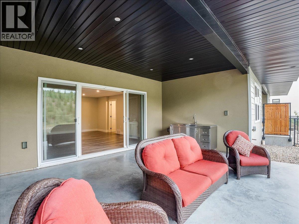 8305 Old Waneta Road, Trail, British Columbia  V1R 4W9 - Photo 30 - 10400044