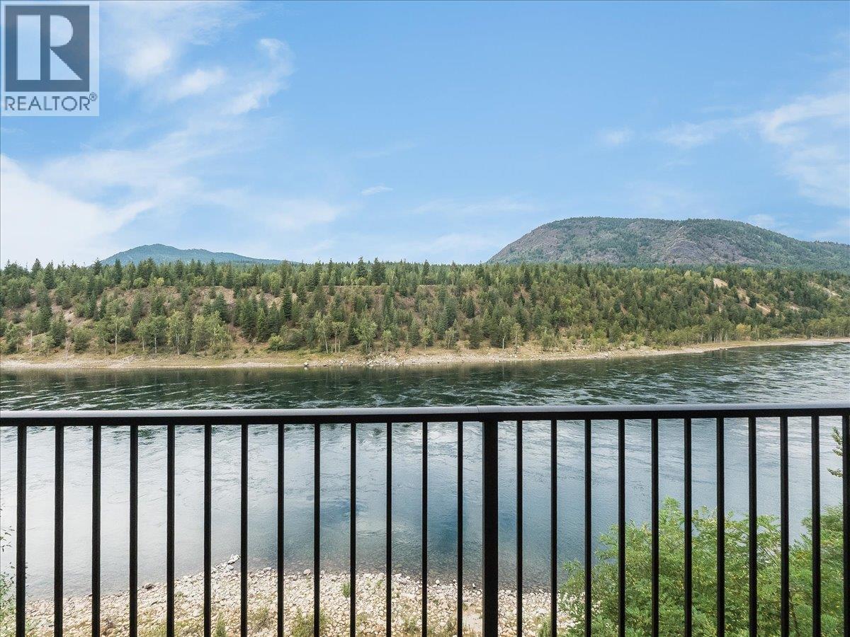 8305 Old Waneta Road, Trail, British Columbia  V1R 4W9 - Photo 51 - 10400044
