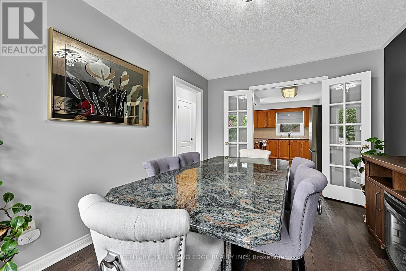 48 Broadview Avenue, Georgina, Ontario  L4P 3C8 - Photo 21 - N13766940