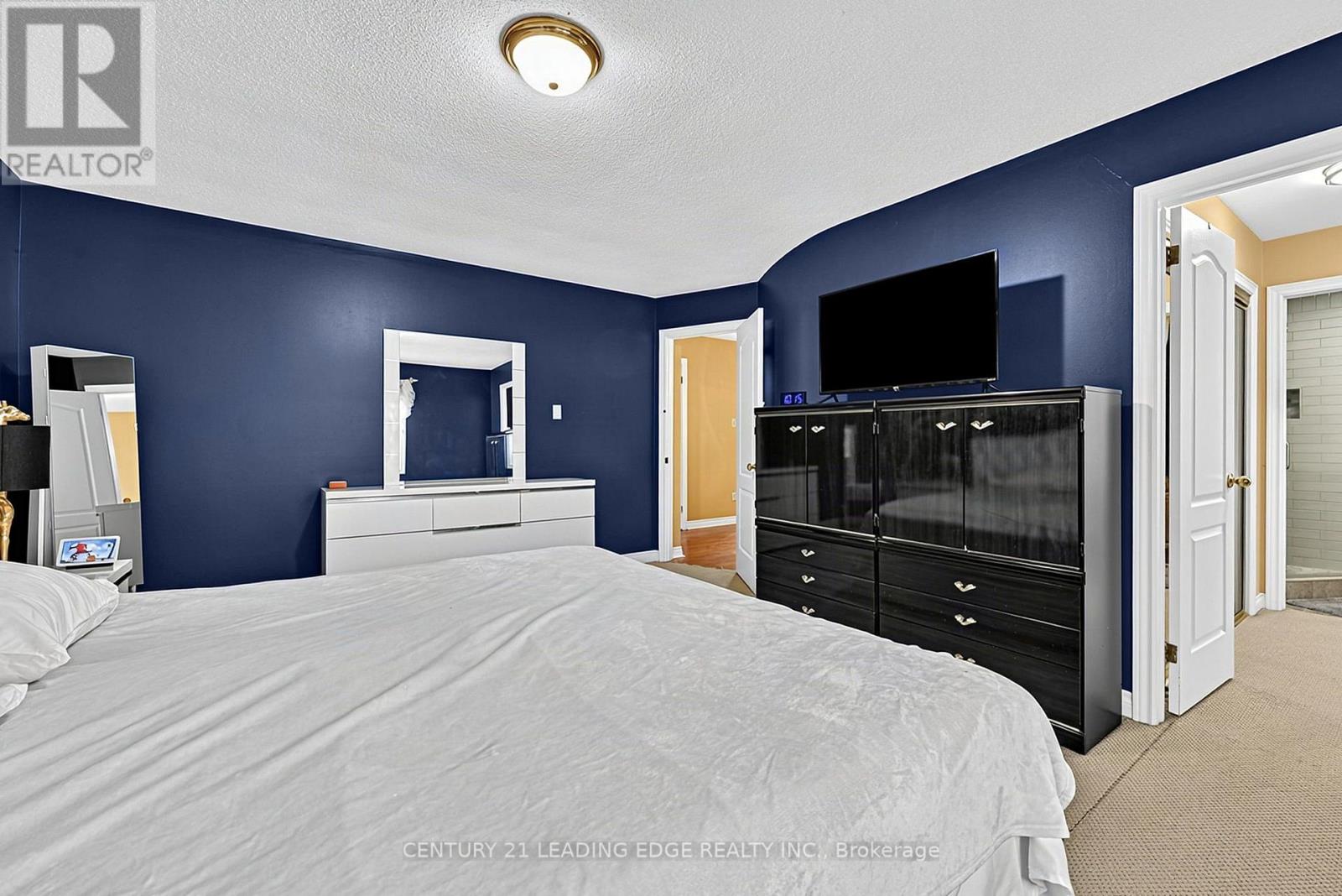 48 Broadview Avenue, Georgina, Ontario  L4P 3C8 - Photo 24 - N13766940