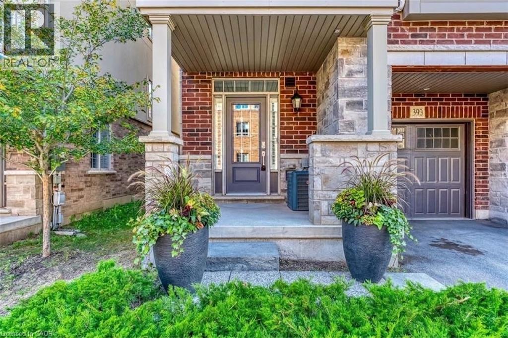 393 Grantham Common, Oakville, Ontario  L6H 7E3 - Photo 2 - 40861229