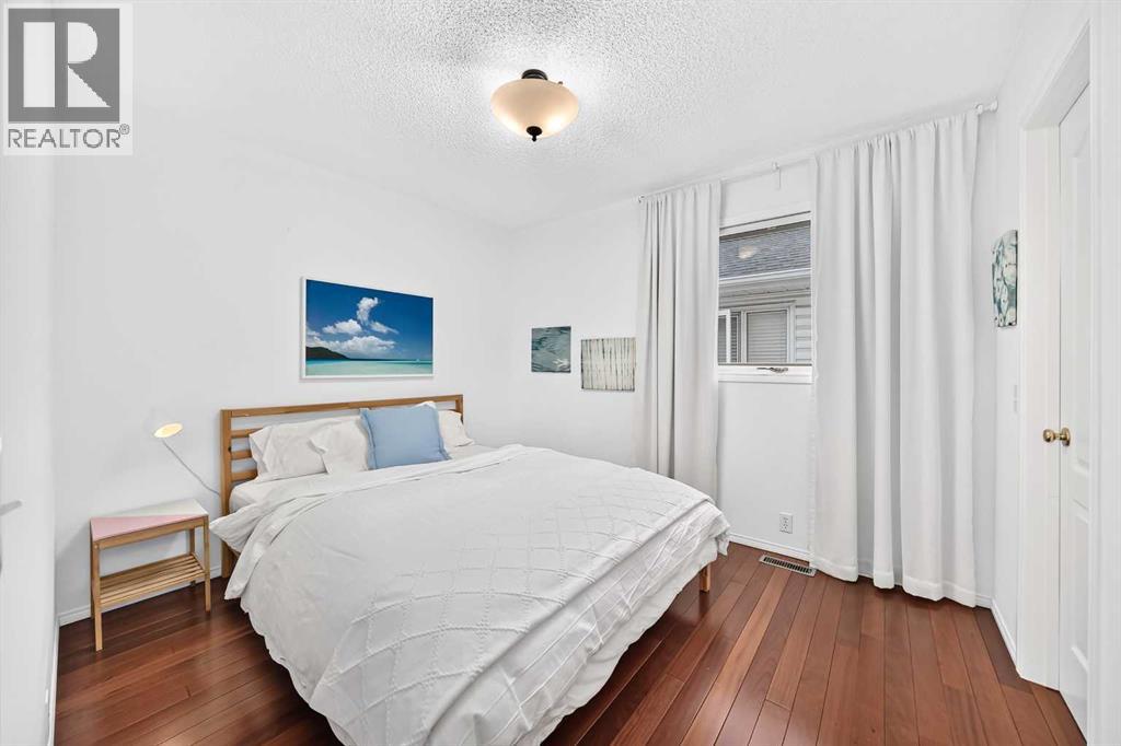137 Sierra Vista Terrace SW, Calgary, Alberta  T3H 3C4 - Photo 27 - A2342865