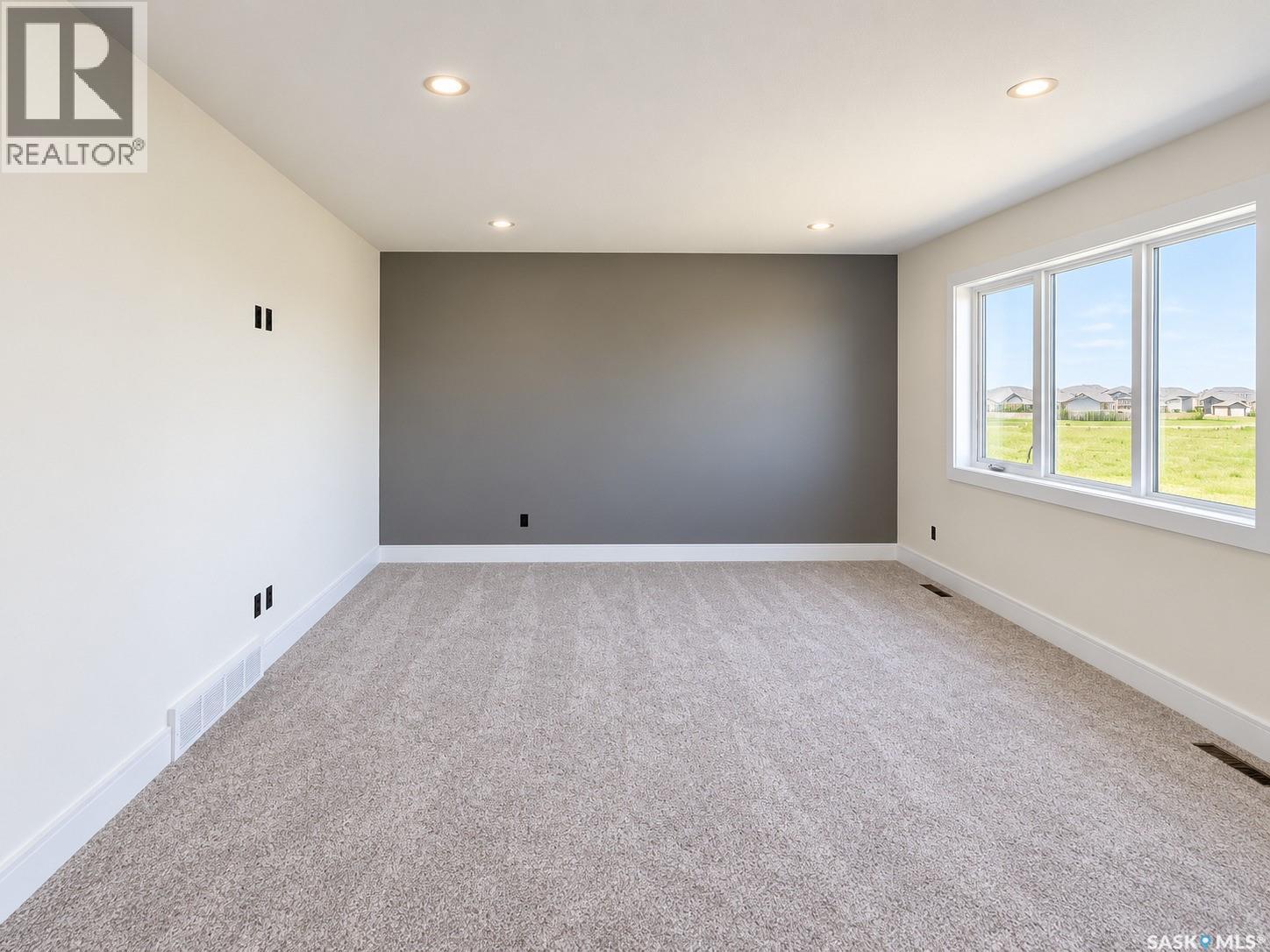 213 Veterans Drive, Warman, Saskatchewan  S0K 4S5 - Photo 12 - SK048066