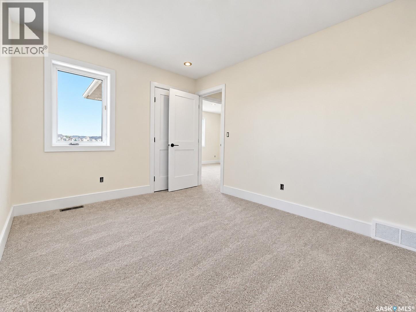 213 Veterans Drive, Warman, Saskatchewan  S0K 4S5 - Photo 19 - SK048066