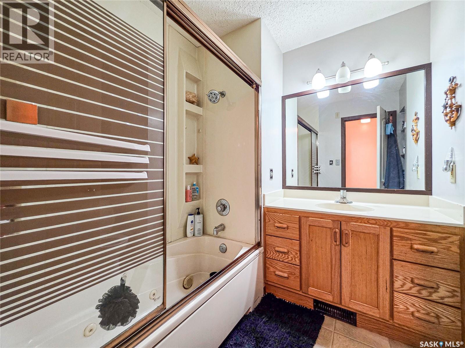 860 Montreal Street, Melville, Saskatchewan  S0A 2P0 - Photo 28 - SK048022