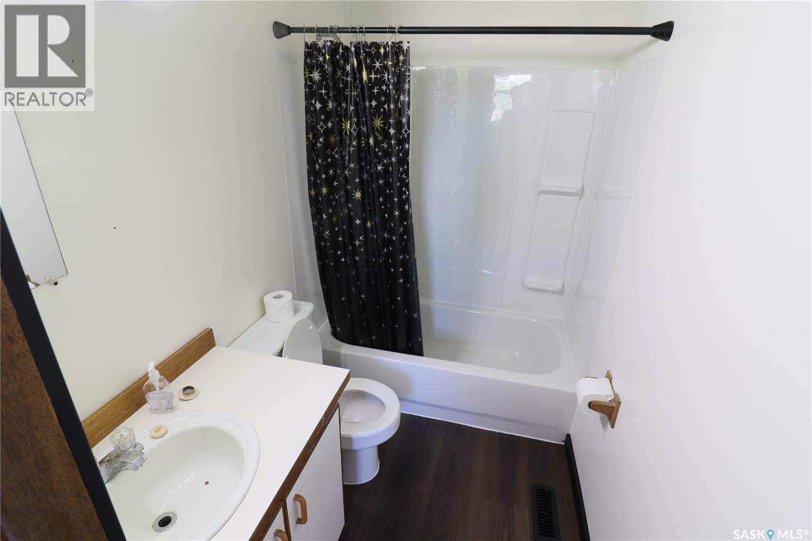 601 Butte Avenue, Colonsay, Saskatchewan  S0K 0Z0 - Photo 19 - SK048004