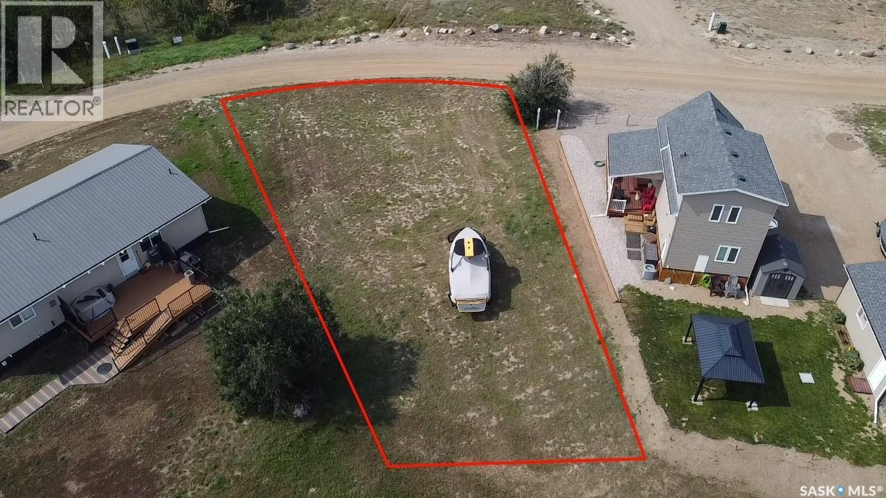 32 Willow Lane, Lake Diefenbaker, Saskatchewan  S0L 2E0 - Photo 2 - SK047991
