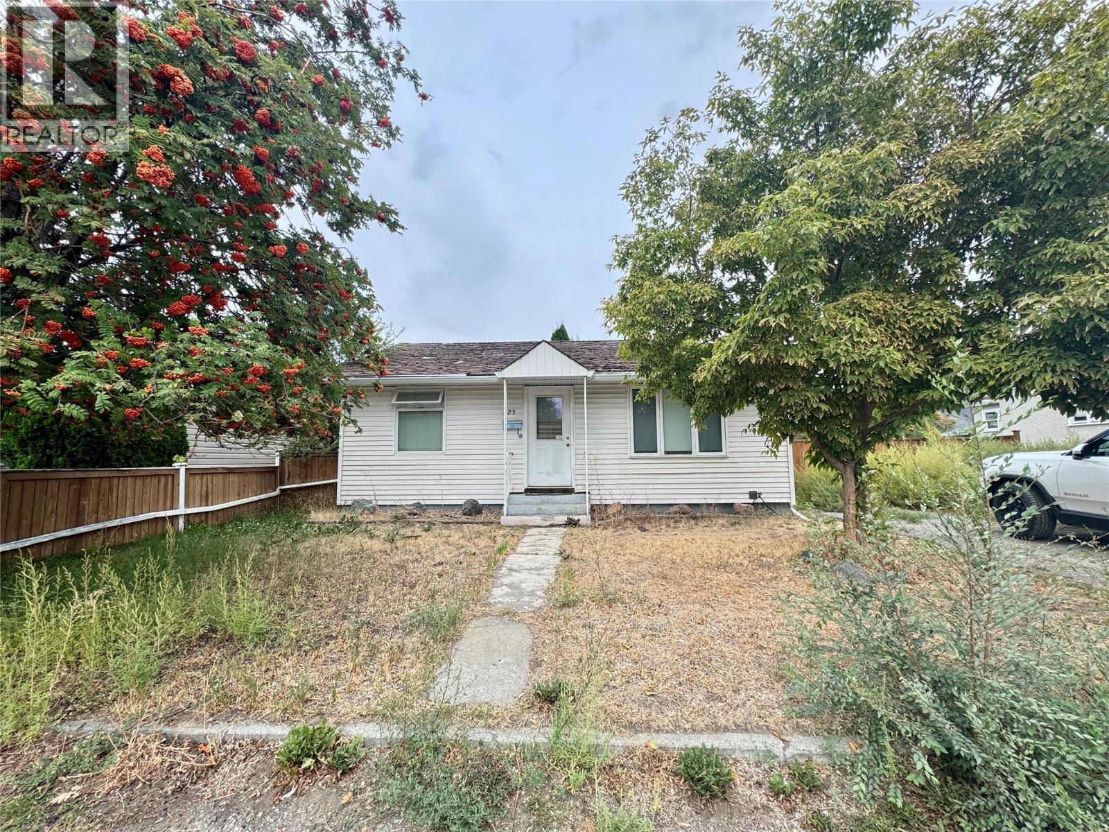 223 Larch Avenue, Kamloops, British Columbia  V2B 1C8 - Photo 1 - 10399110