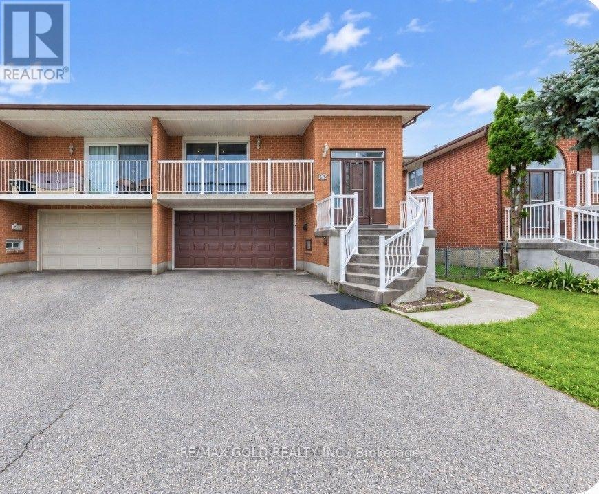 22 KITTIWAKE AVENUE, Toronto, Ontario