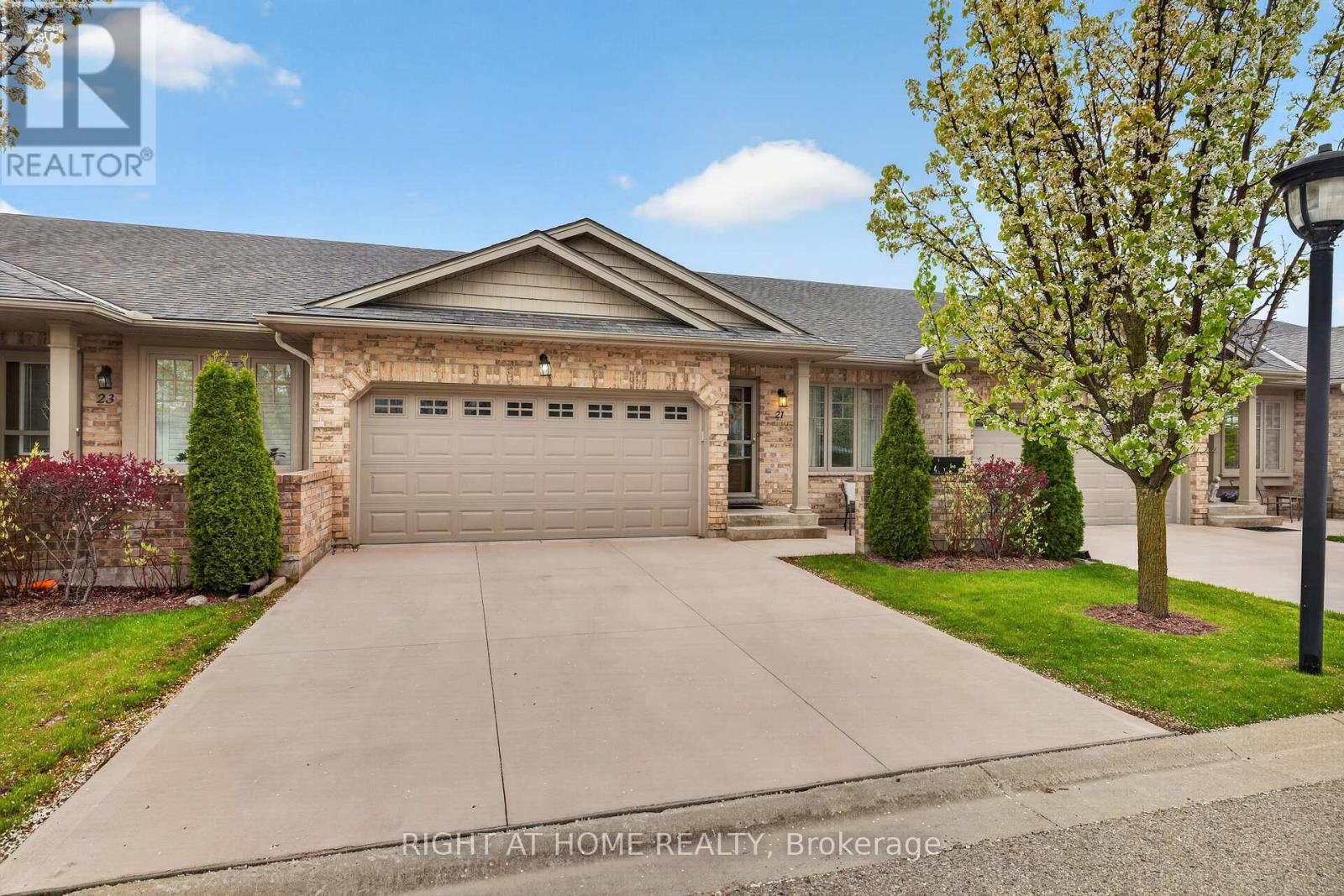 21 - 2100 Denview Avenue, London North, Ontario  N6G 0J5 - Photo 2 - X13767212