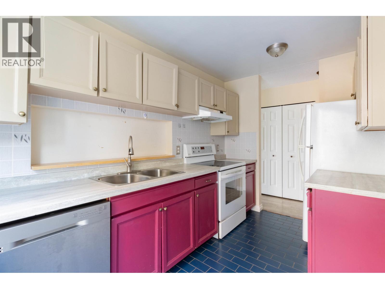 306 5025 Sanders Street, Burnaby, British Columbia  V5H 1S8 - Photo 22 - R3163180