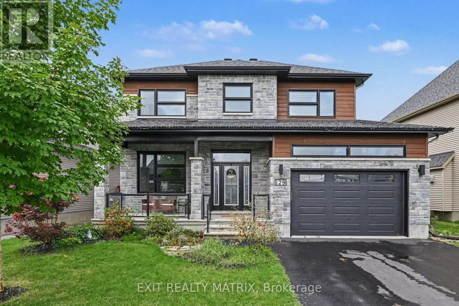 129 Lyon Street, Russell, Ontario  K0A 1W0 - Photo 1 - X13767028