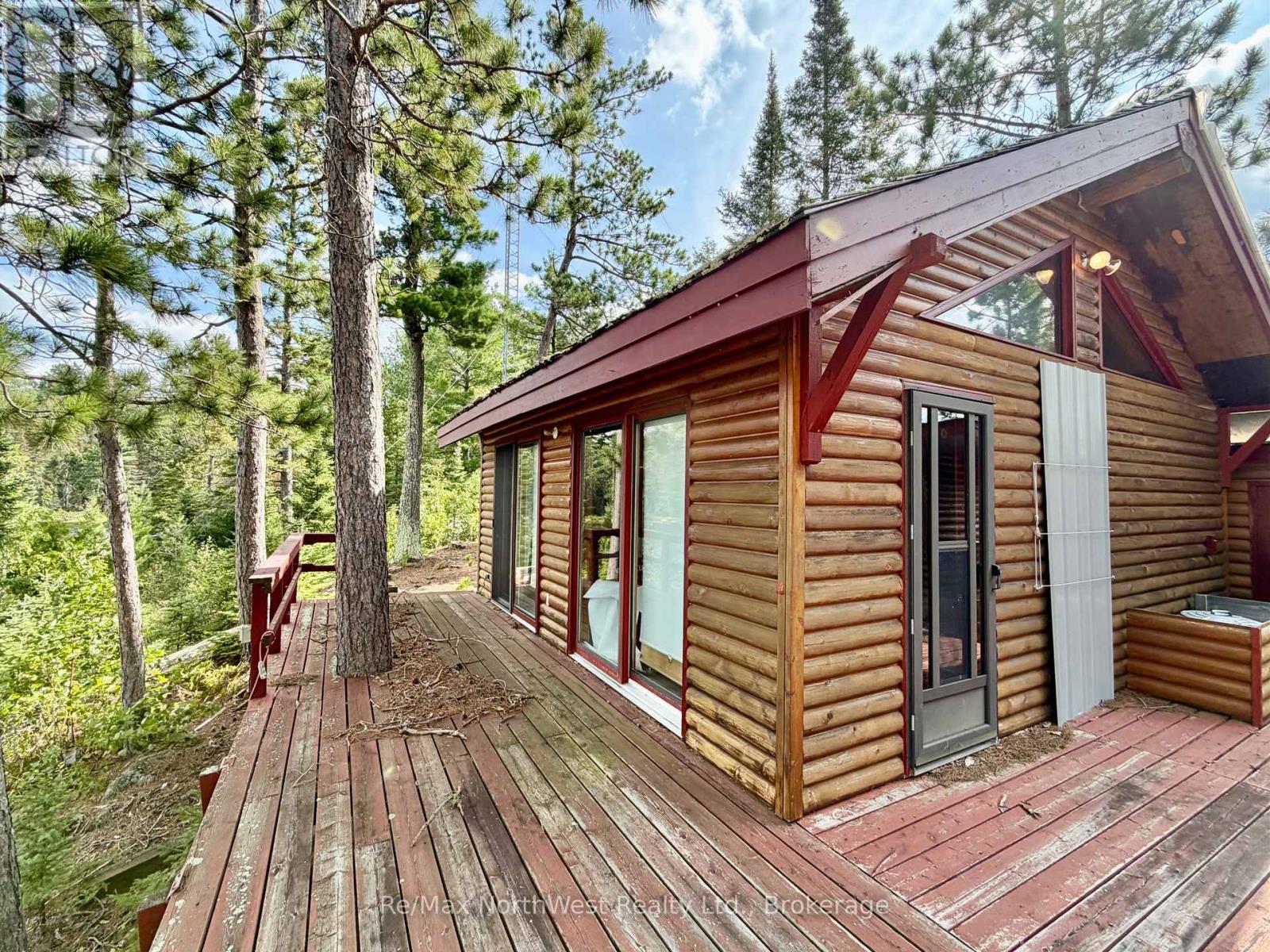 Single Family House photo 20