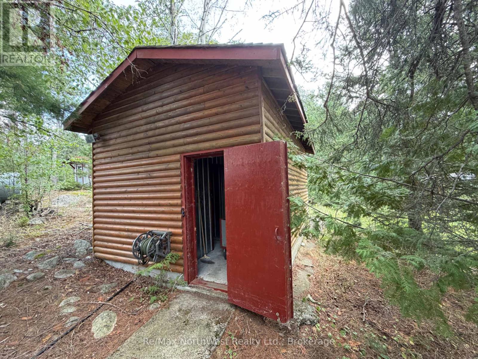 Ice house