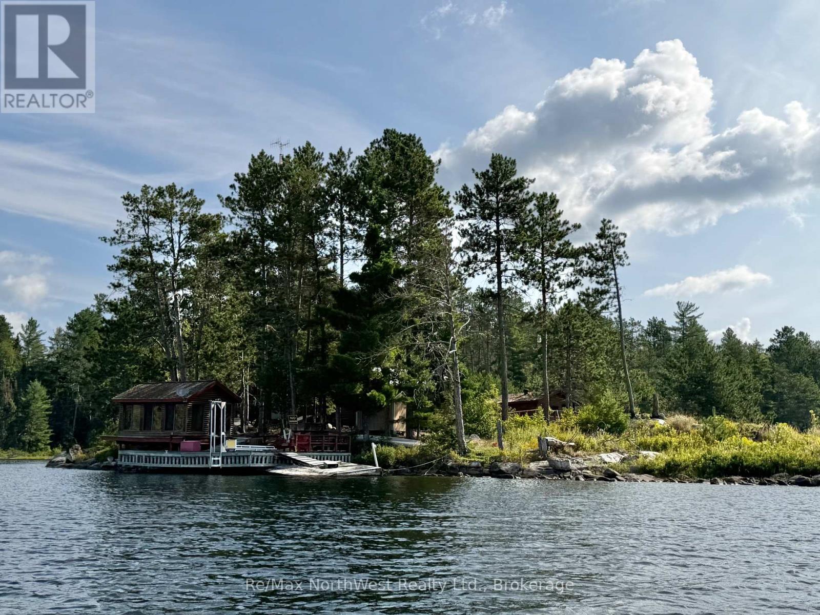 Single Family House photo 37