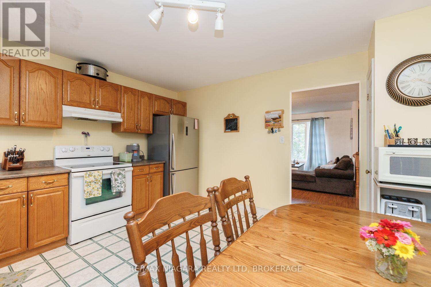 3626 Hill Street, Fort Erie, Ontario  L0S 1S0 - Photo 10 - X13767352