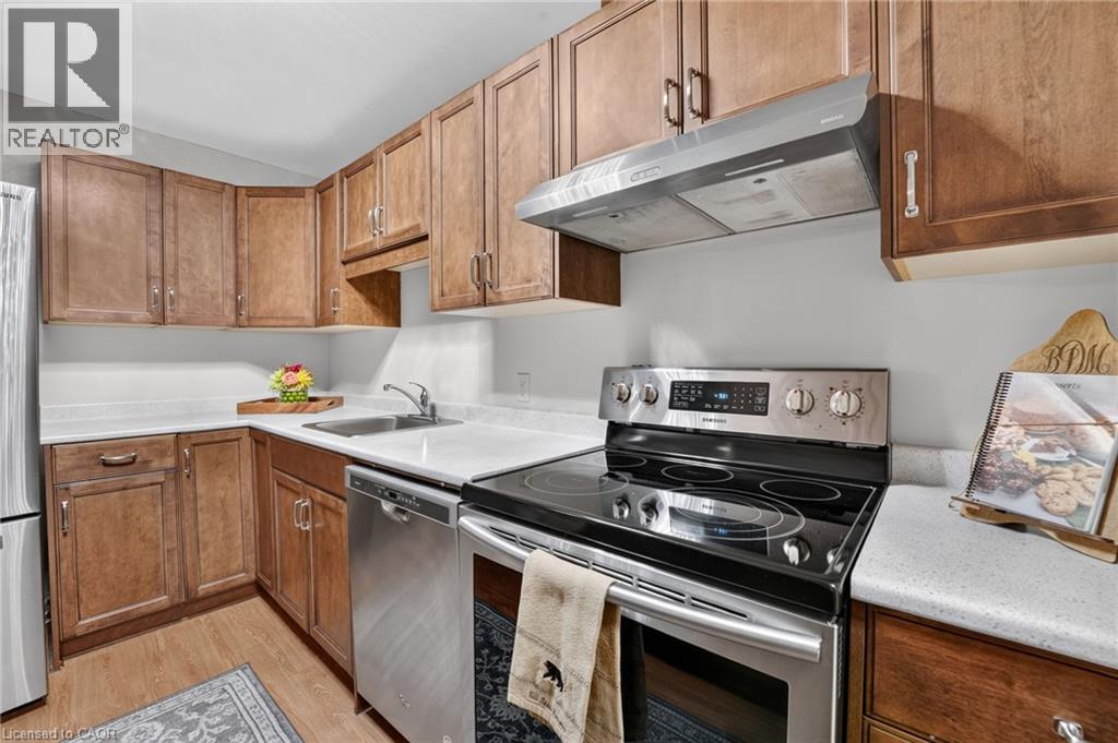 5 Niagara Street Unit# 301, Grimsby, Ontario L3M 5A3 - Photo 7 - 40860812