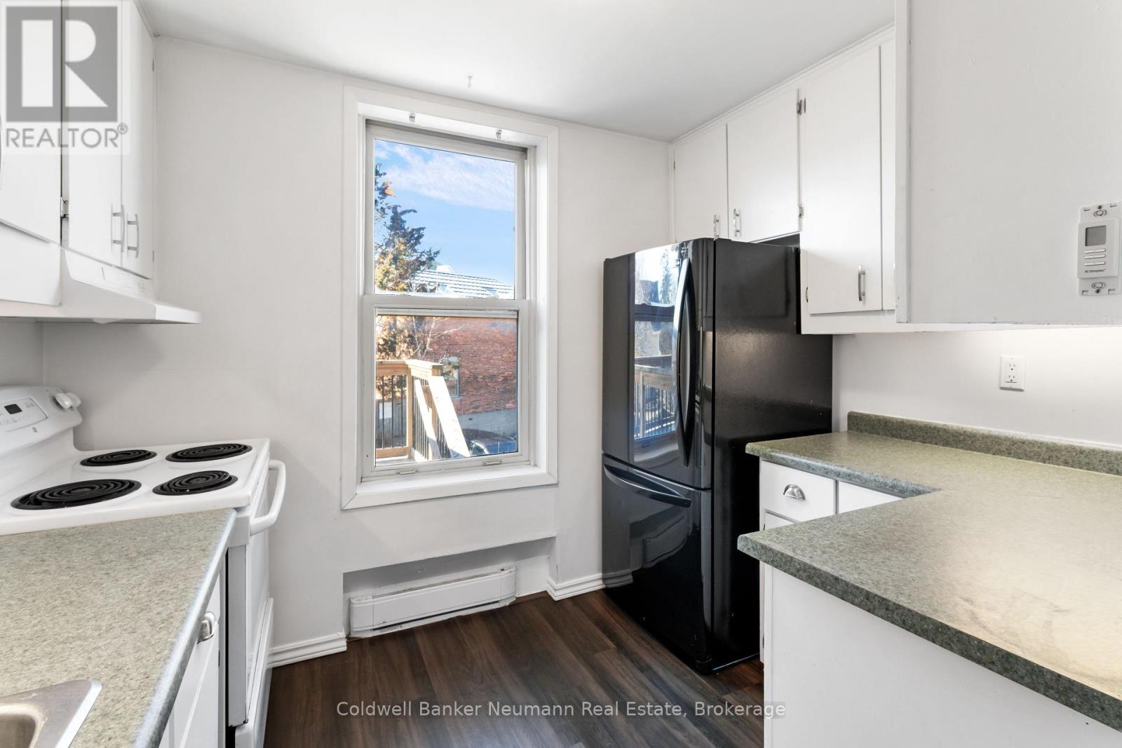 A - 56 Yarmouth Street, Guelph (Downtown), Ontario  N1H 4G3 - Photo 3 - X13767118