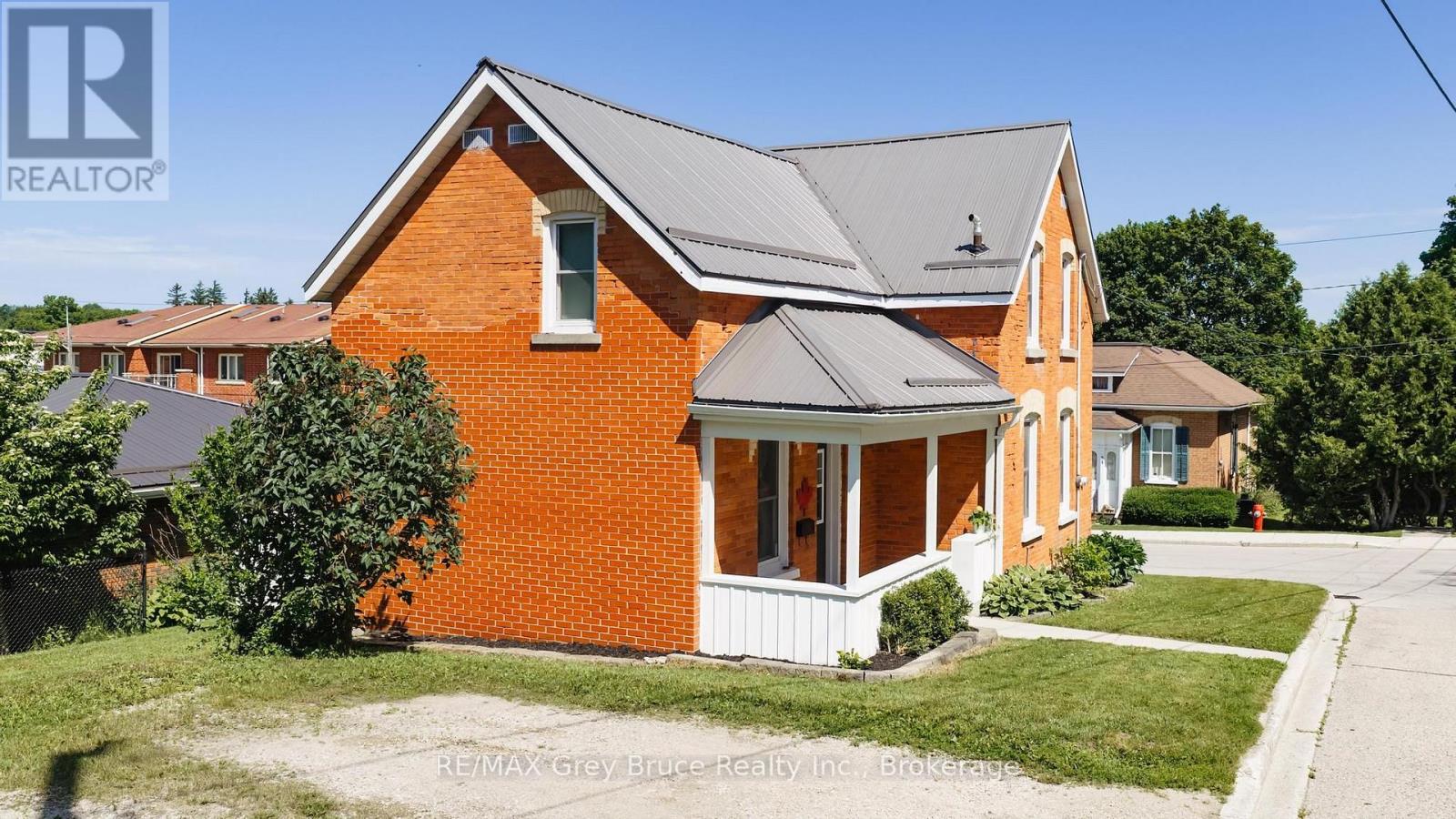 53 3rd Street S, Arran-Elderslie, Ontario  N0G 1L0 - Photo 8 - X13767306