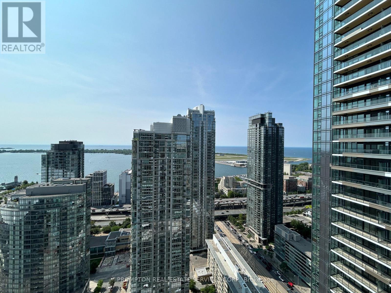 4008 - 1 Concord Cityplace Way, Toronto (Waterfront Communities), Ontario  M5V 0X3 - Photo 13 - C13767180
