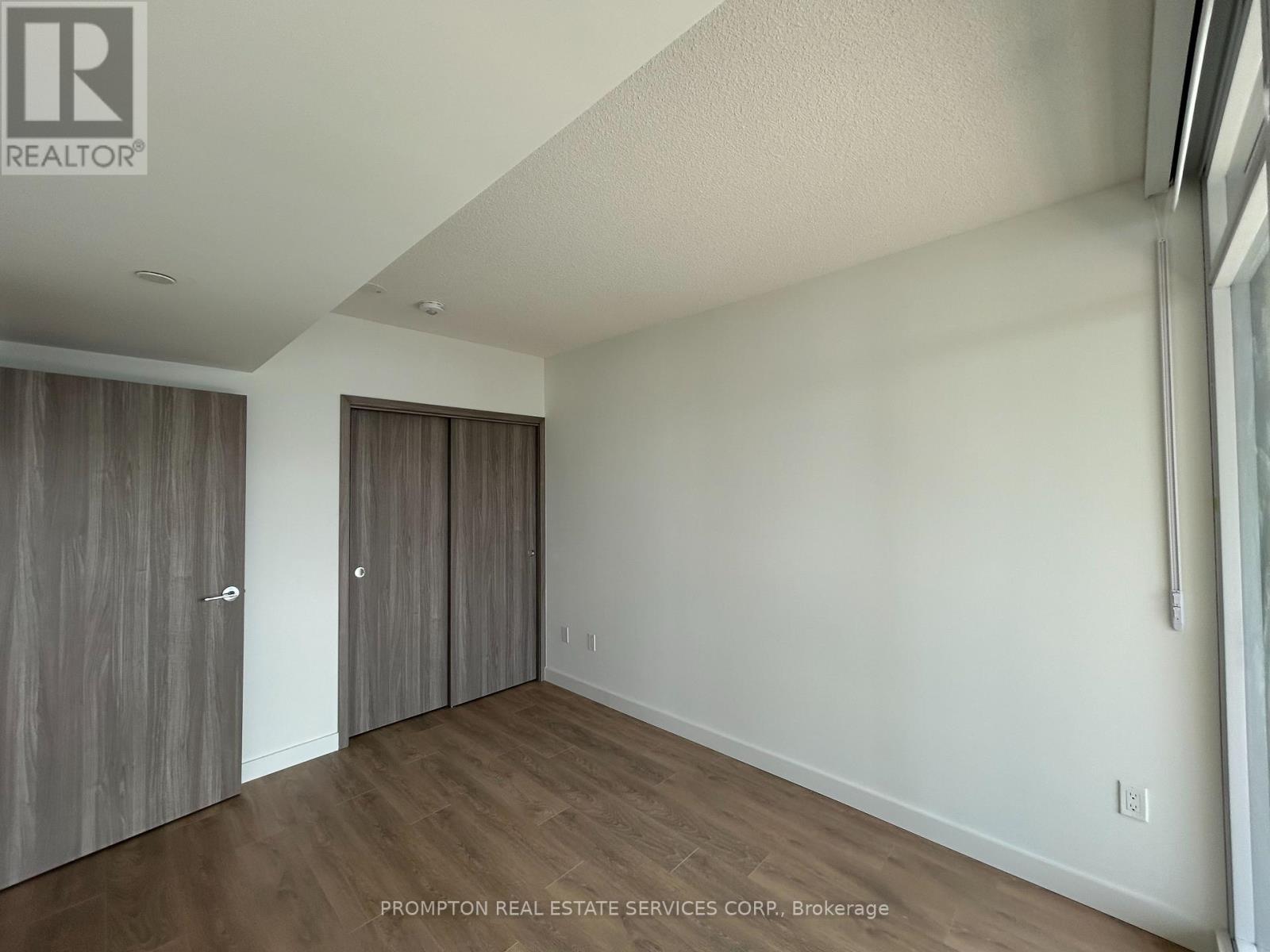 4008 - 1 Concord Cityplace Way, Toronto (Waterfront Communities), Ontario  M5V 0X3 - Photo 8 - C13767180