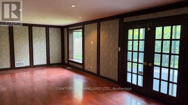 28 Pinnacle Road, Toronto (St. Andrew-Windfields), Ontario  M2L 2V8 - Photo 15 - C13767242