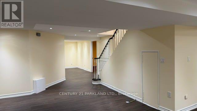 28 Pinnacle Road, Toronto (St. Andrew-Windfields), Ontario  M2L 2V8 - Photo 37 - C13767242