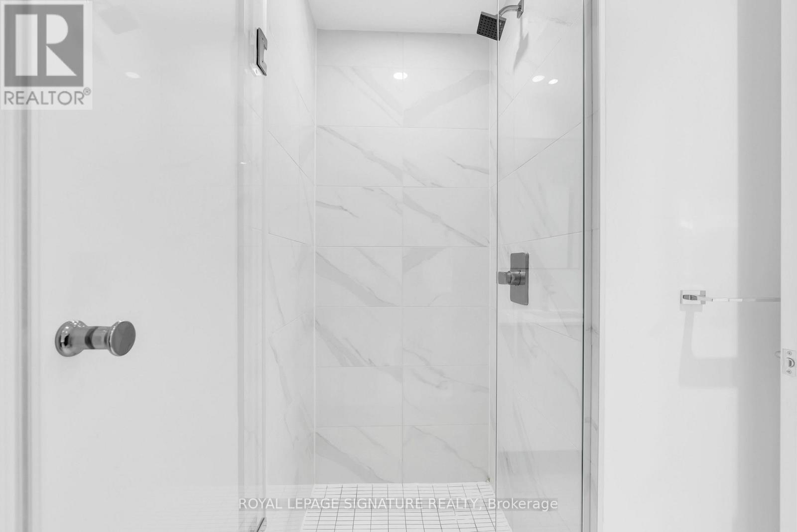 212 - 863 St. Clair Avenue W, Toronto, Ontario  M6C 0B2 - Photo 13 - C13767256