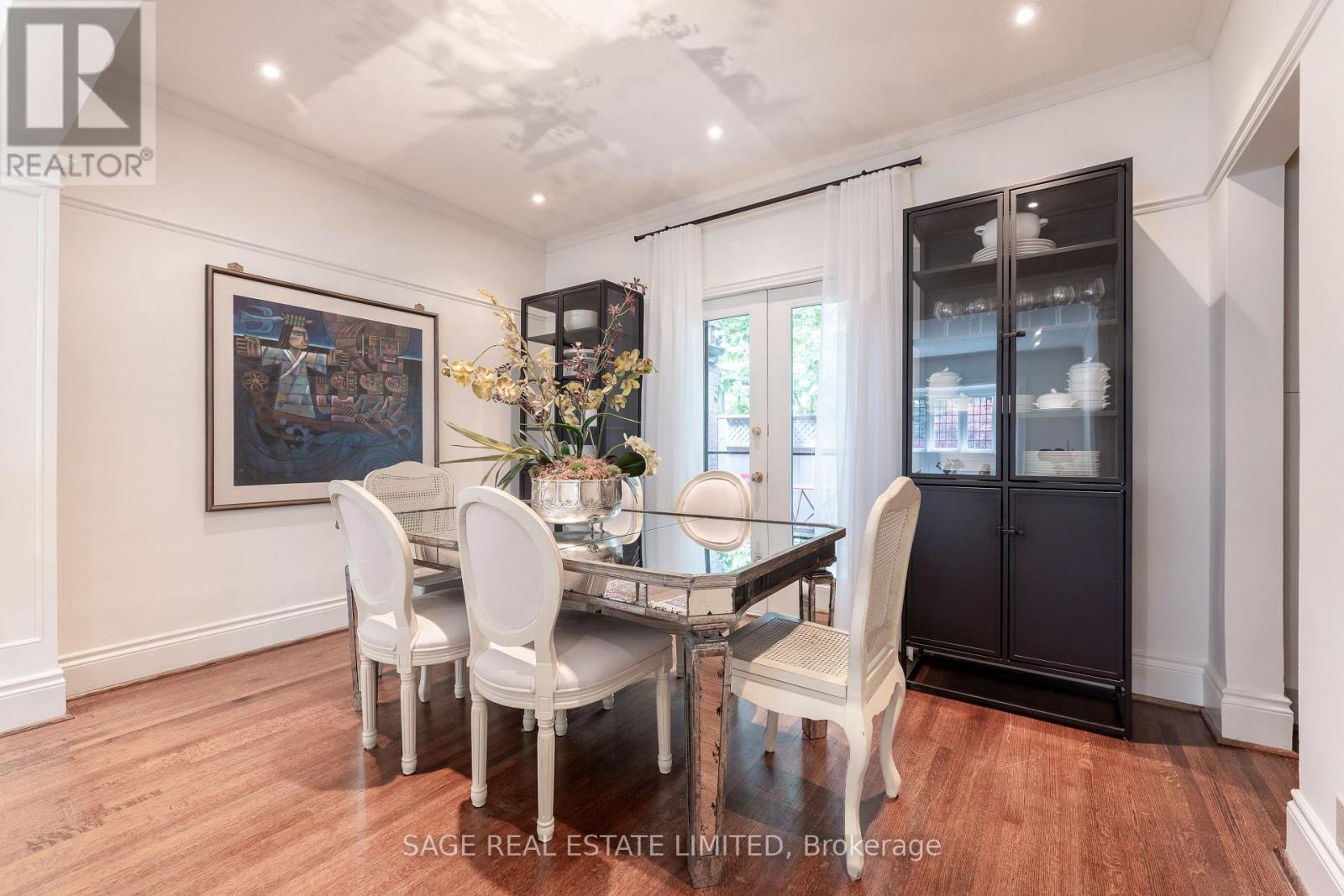 43 Oriole Road, Toronto, Ontario  M4V 2E6 - Photo 11 - C13767270
