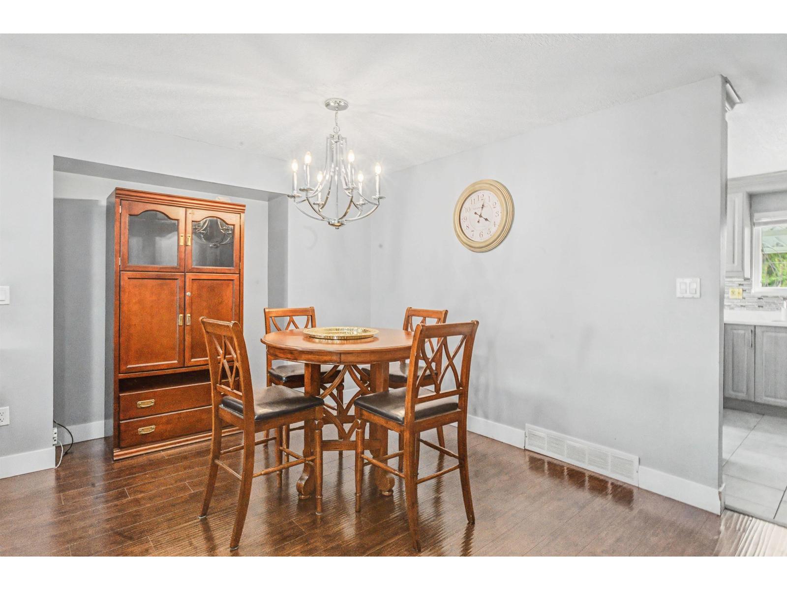 8076 139a Street, Surrey, British Columbia  V3W 8P6 - Photo 10 - R3163572