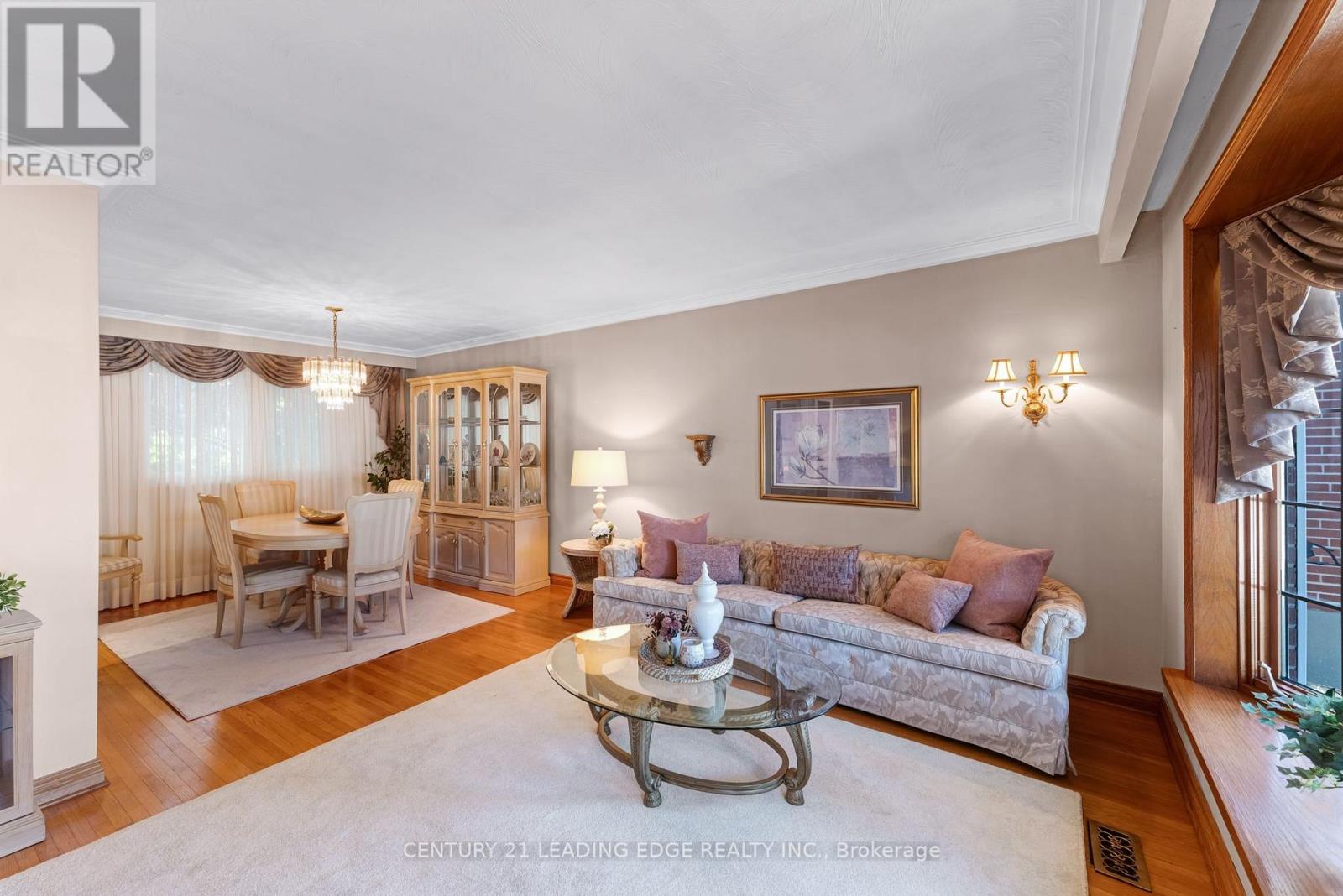39 Wantanopa Crescent, Toronto, Ontario  M1H 2B2 - Photo 11 - E13767024