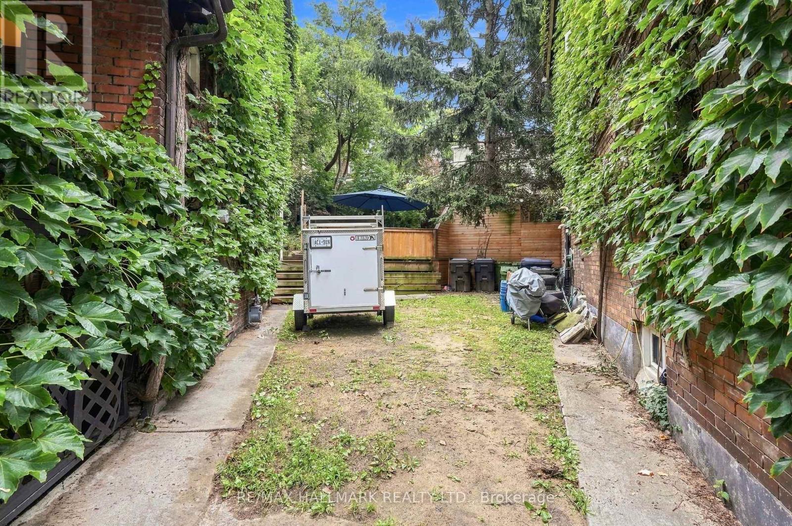 1 Glenmount Park Road, Toronto (East End-Danforth), Ontario  M4E 2M8 - Photo 41 - E13767100