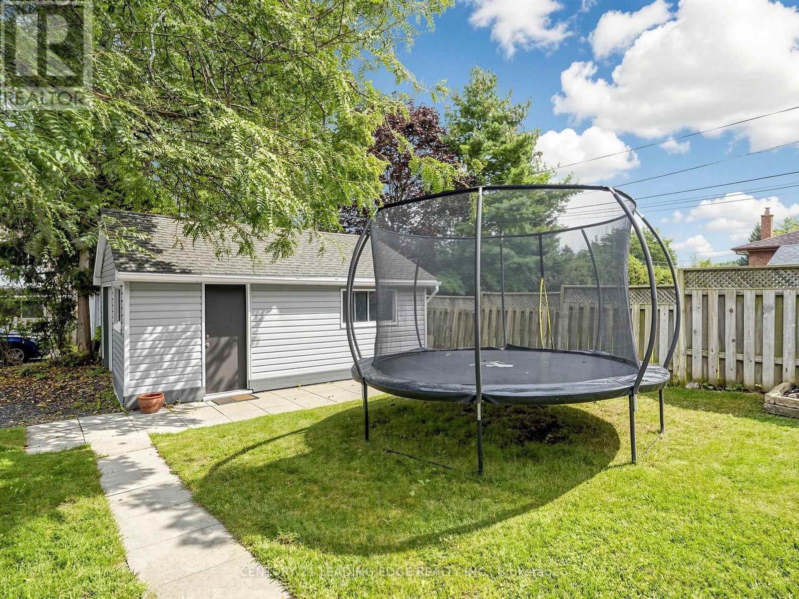 177 Park Road N, Oshawa, Ontario  L1J 4L5 - Photo 43 - E13767132