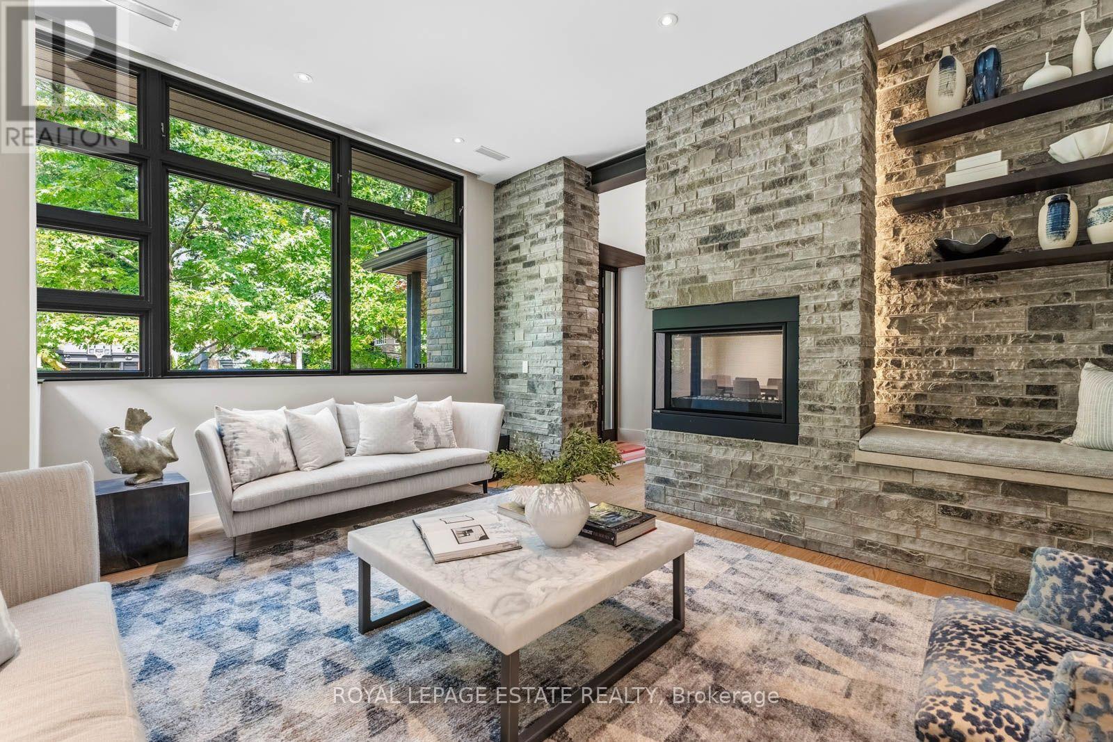11 Pine Crescent, Toronto, Ontario  M4E 1L1 - Photo 8 - E13767248