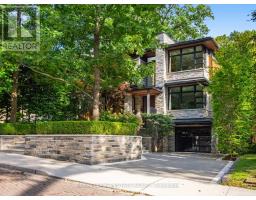 11 PINE CRESCENT, Toronto, Ontario