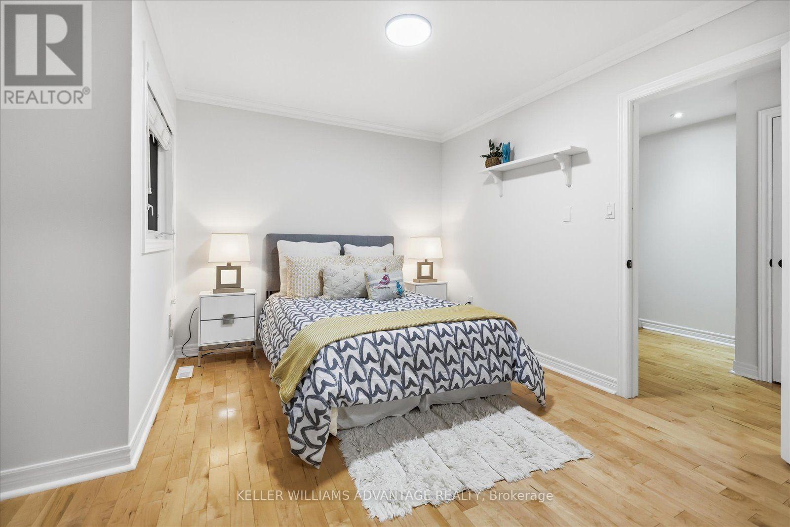 128 Boardwalk Drive, Toronto, Ontario  M4L 3X4 - Photo 21 - E13767278